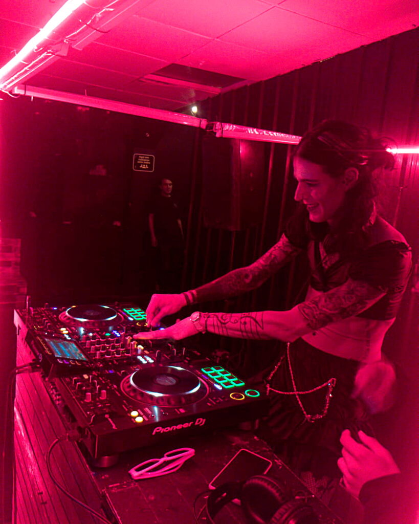 Concurso Clandestino 2024 DJ Amapola Bogotá Colombia